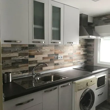 Apartamento Cerca De La Playa Victoria De * Cadiz