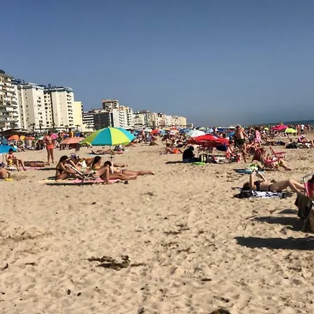 Apartamento Cerca De La Playa Victoria De